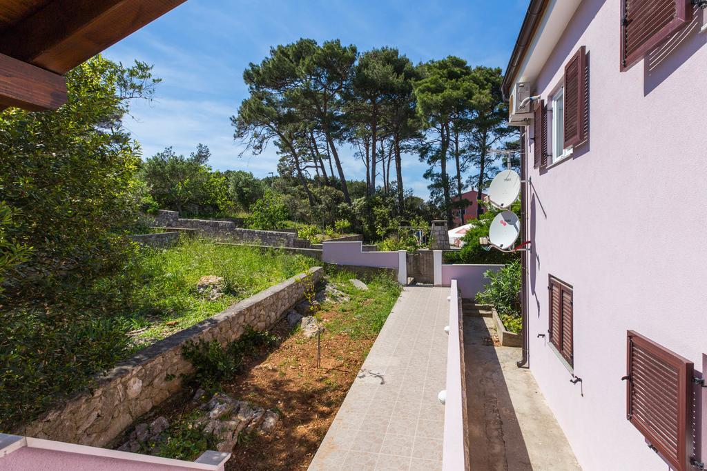 Apartment Senka Mali Losinj Bagian luar foto